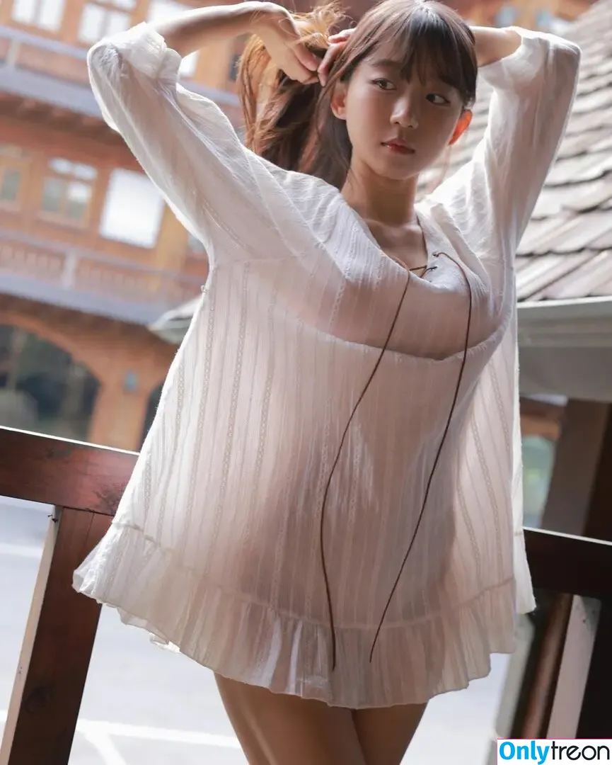 Eunji Pyoapple nude photo #0533 (djhenney / eunji / pyoapple)