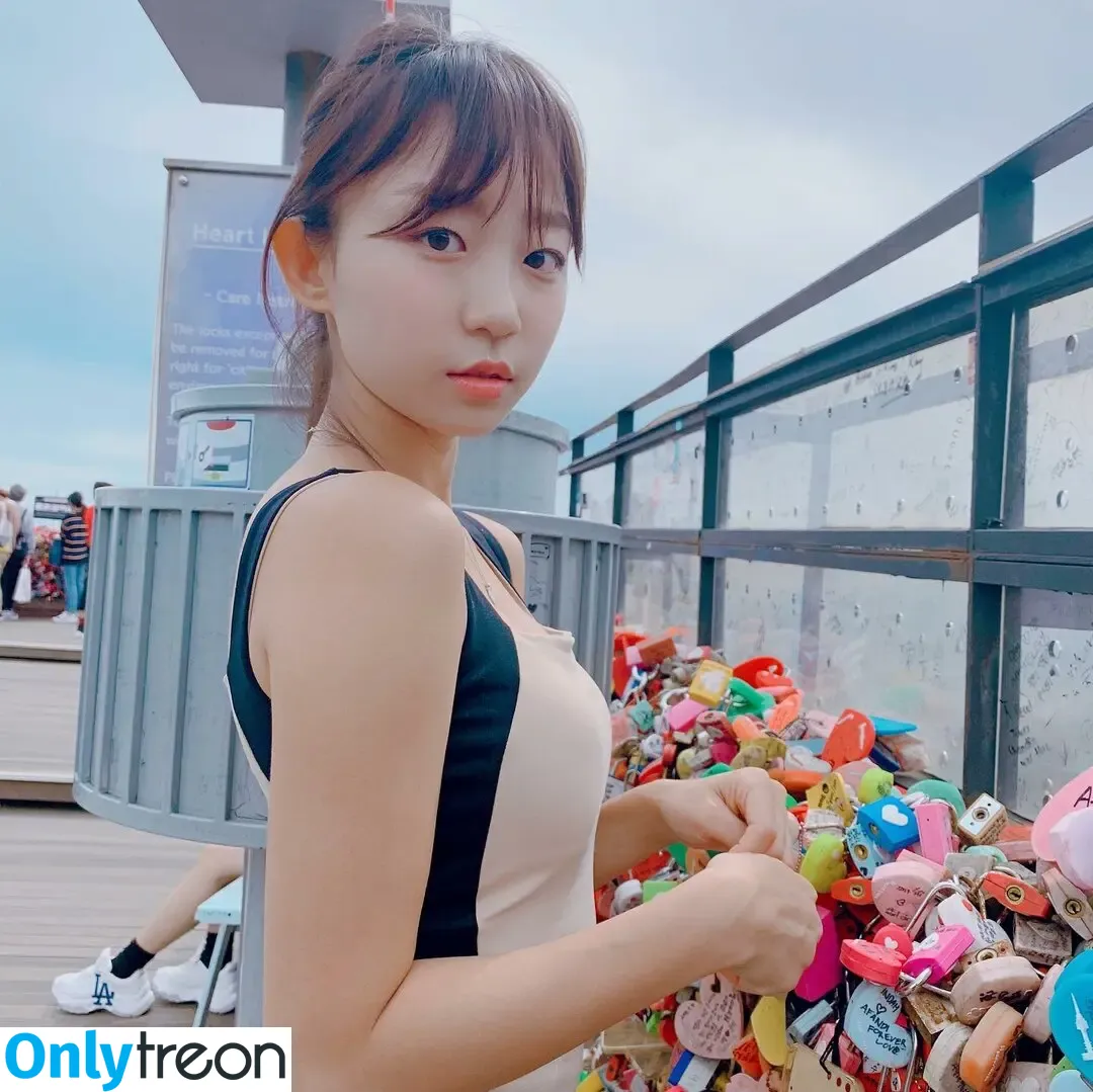Eunji Pyoapple nude photo #0594 (djhenney / eunji / pyoapple)