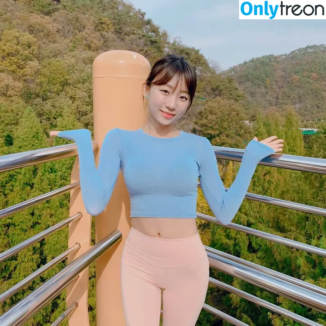 Eunji Pyoapple голая photo #0604 (djhenney / eunji / pyoapple)