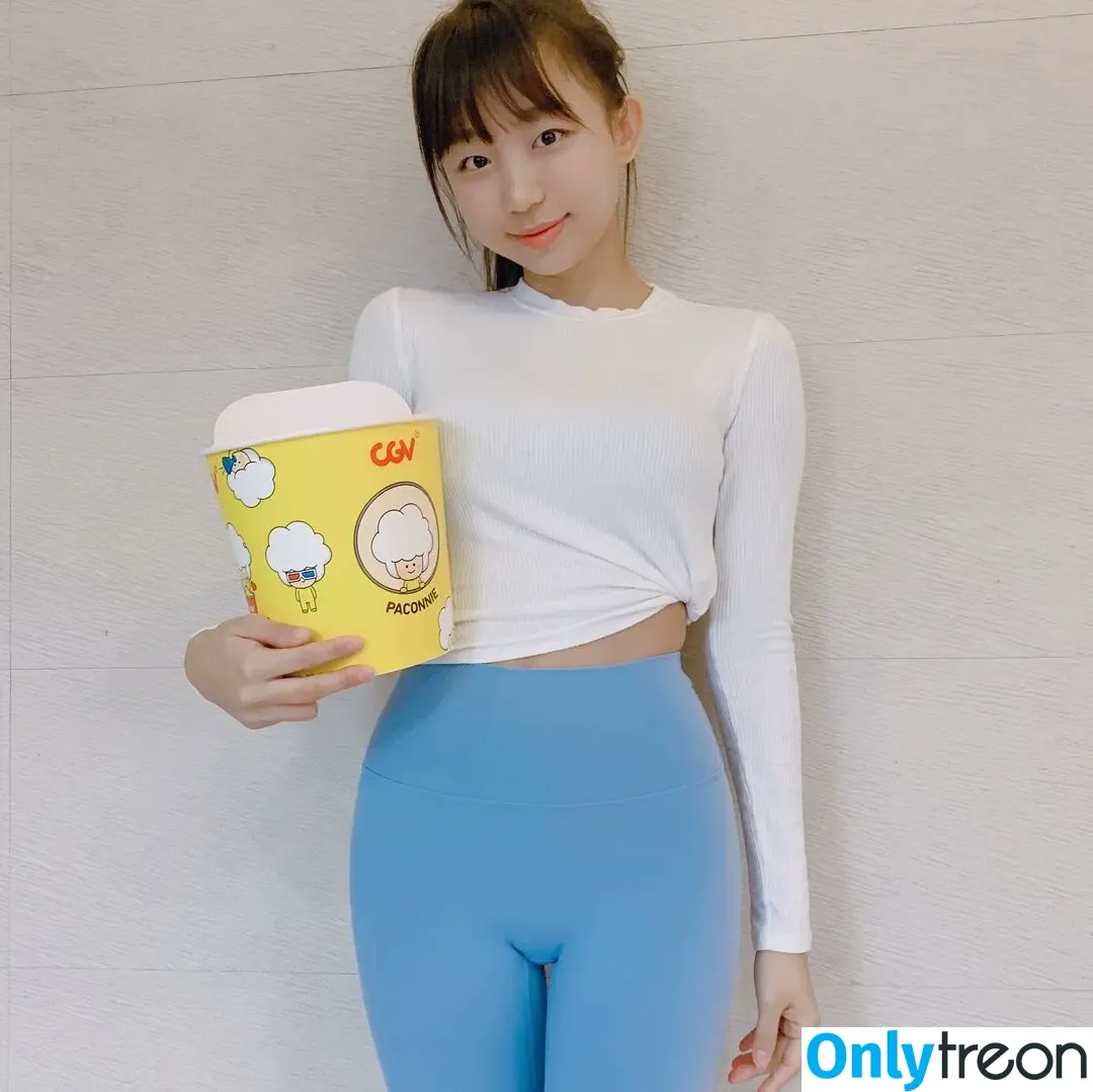 Eunji Pyoapple голая photo #0609 (djhenney / eunji / pyoapple)