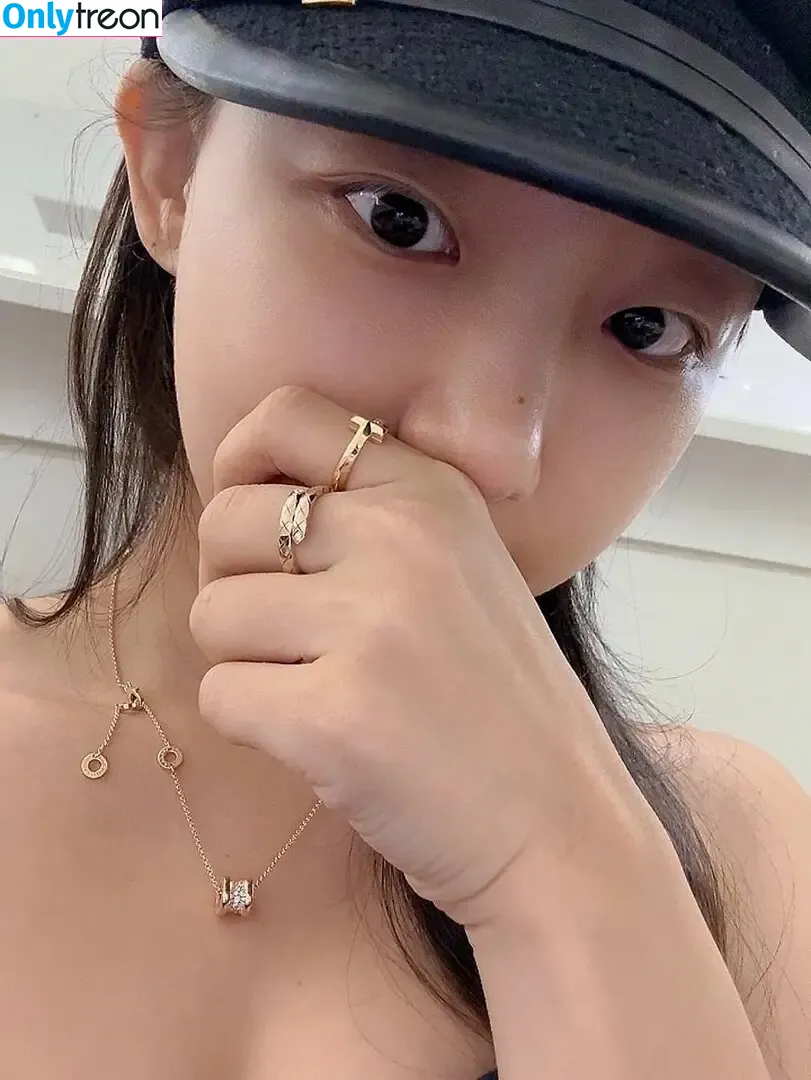 Eunji Pyoapple nude photo #0788 (djhenney / eunji / pyoapple)