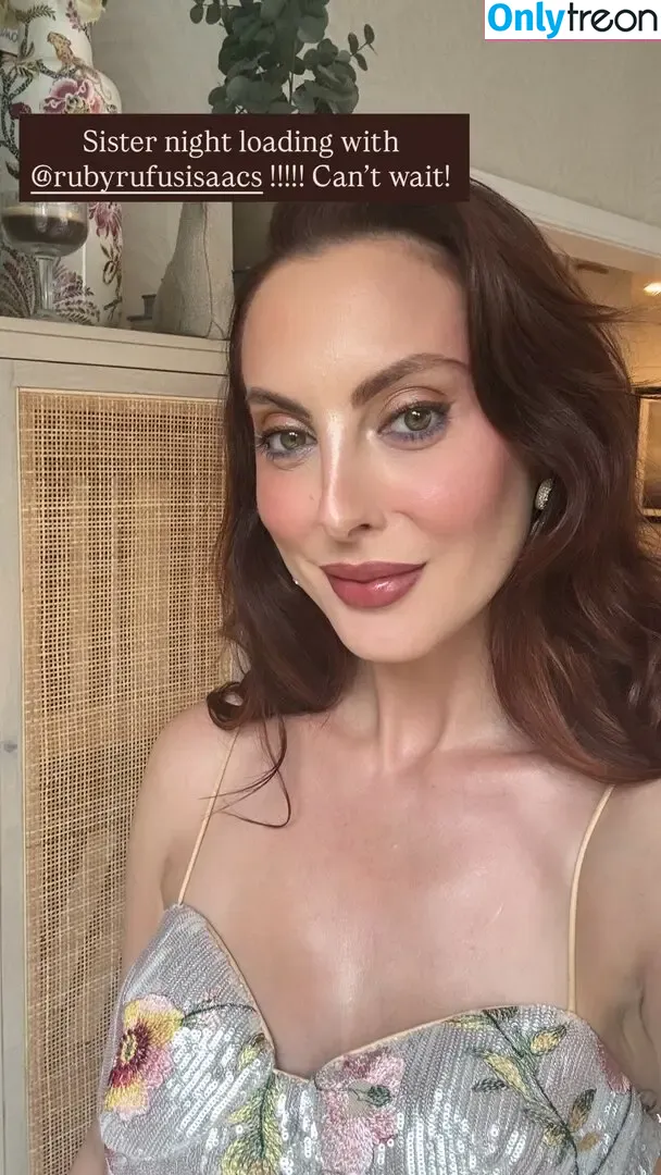 Eva Amurri nude photo #0433 (thehappilyeva)