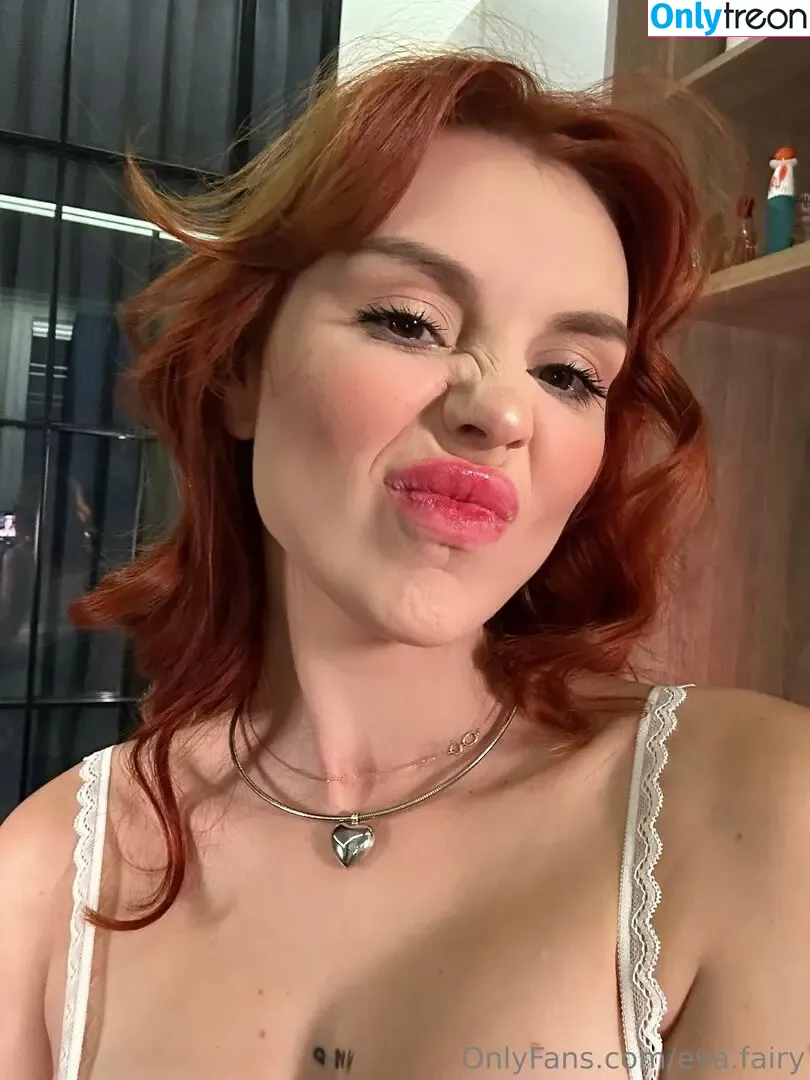 eva.fairy голая photo #0066 (theevaelfie)