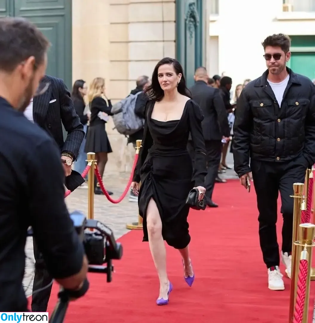 Eva Green голая photo #0590 (EvaGreenWeb)