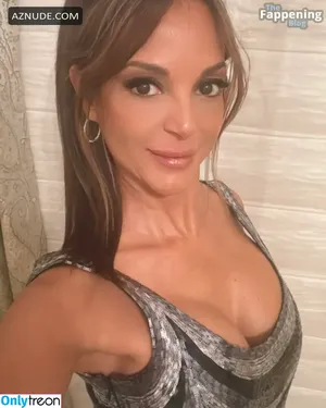 Eva LaRue / evalarue фото голая #0099