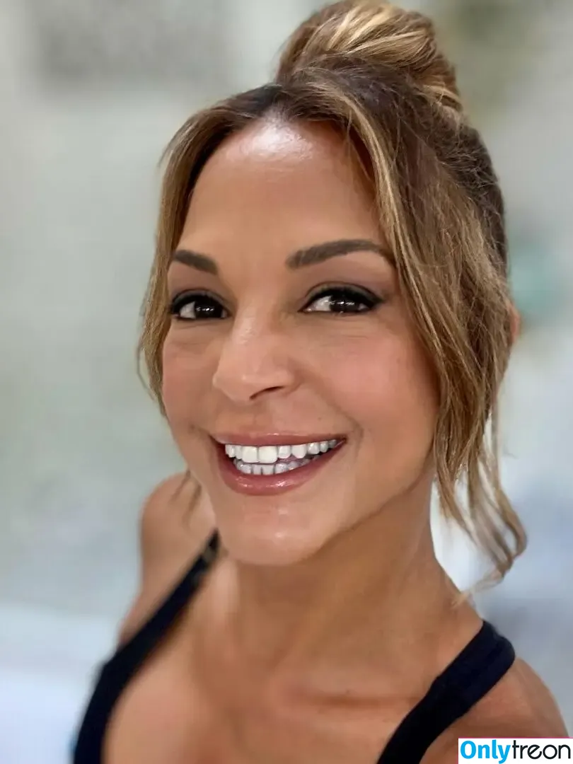 Eva LaRue голая photo #0129 (evalarue)