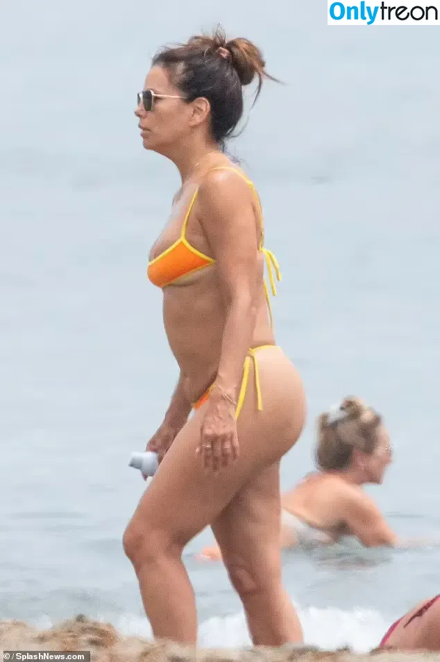 Eva Longoria nude photo #1232 (EvaLongoria)
