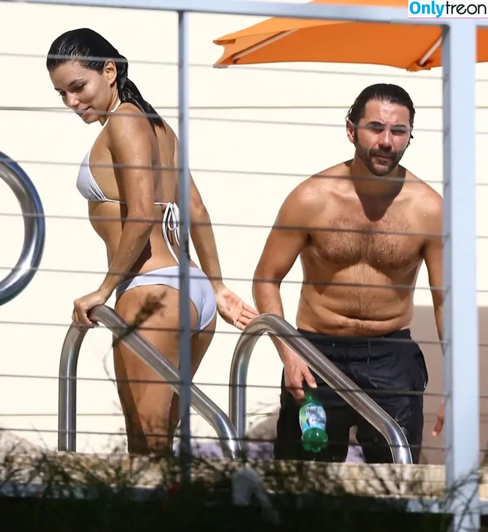 Eva Longoria nude photo #1458 (EvaLongoria)