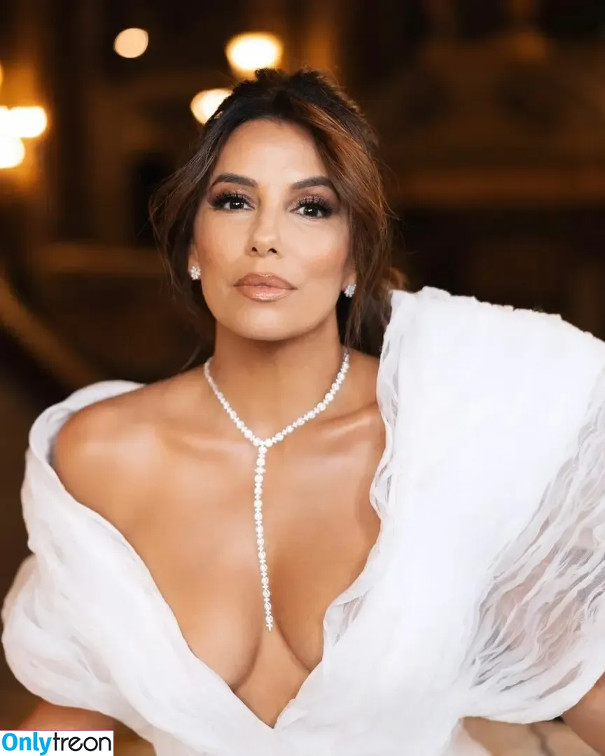 Eva Longoria nude photo #1527 (EvaLongoria)