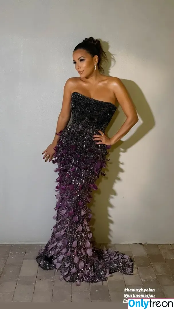 Eva Longoria nude photo #1719 (EvaLongoria)