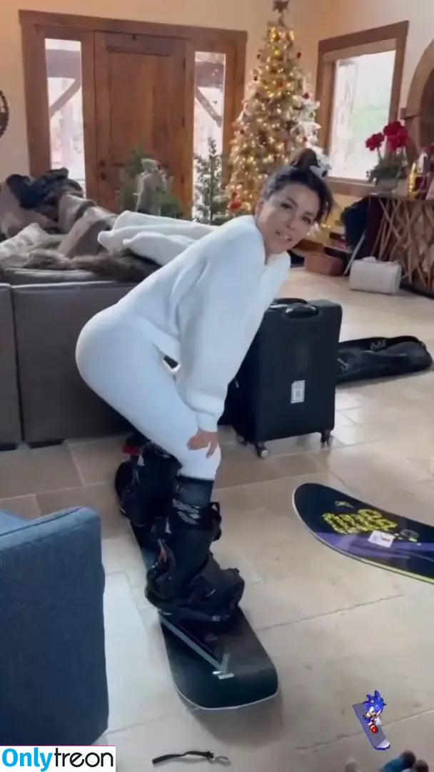Eva Longoria голая photo #1783 (EvaLongoria)