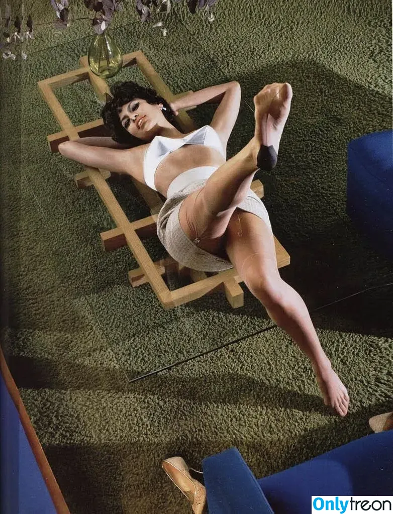 Eva Mendes голая photo #0061 (evamendes)
