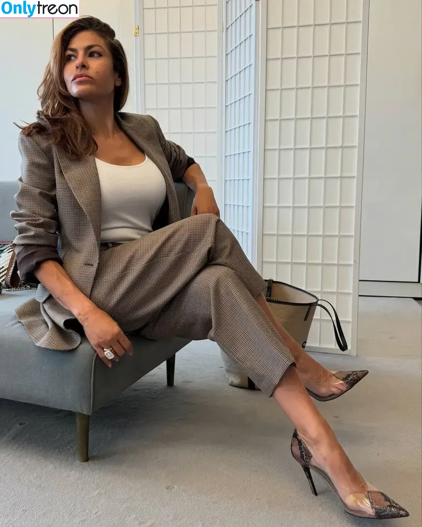 Eva Mendes nude photo #0534 (evamendes)