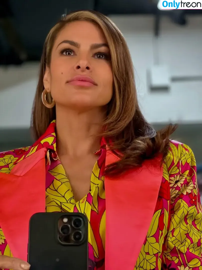 Eva Mendes голая photo #0556 (eva_mendes / evamendes)