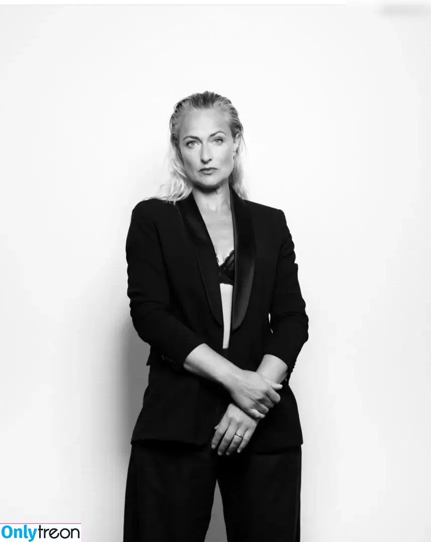 Eva Mona Rodekirchen голая photo #0006 (evamona_rodekirchen)
