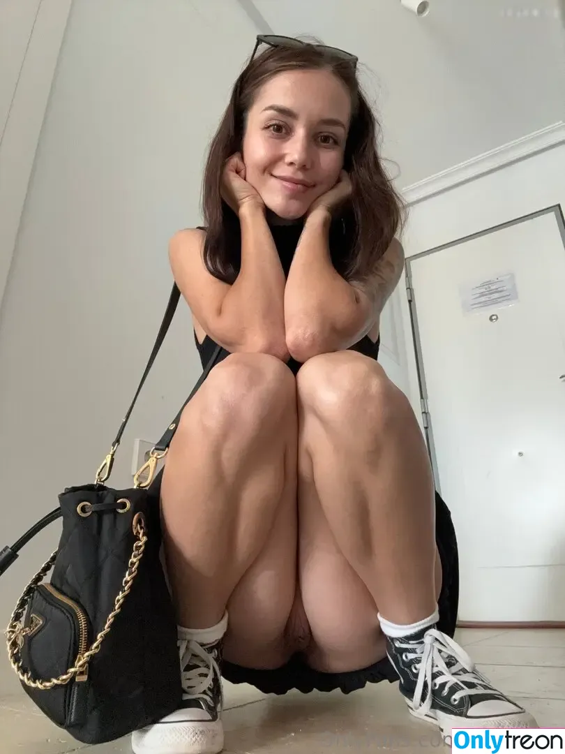 eva_oopsy голая photo #0391 (oooops__)