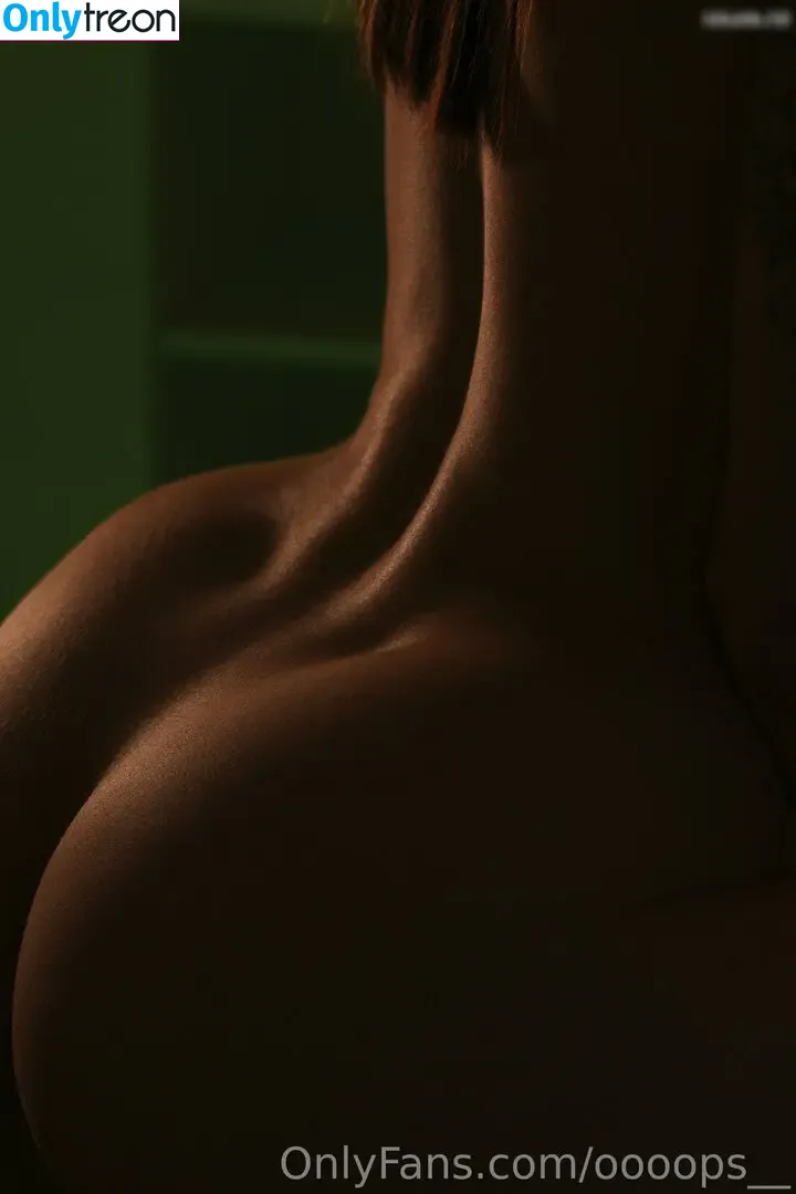 eva_oopsy голая photo #0615 (oooops__)