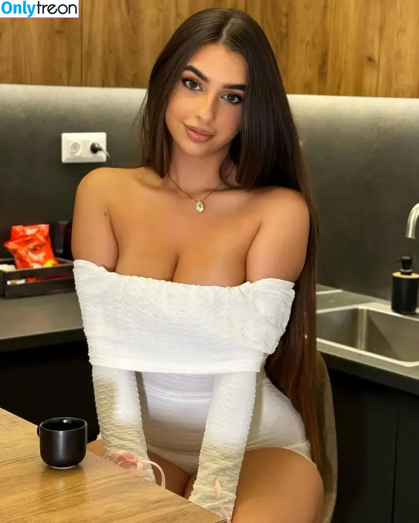 Eva Savagiou голая photo #0892 (___evasavagiou)