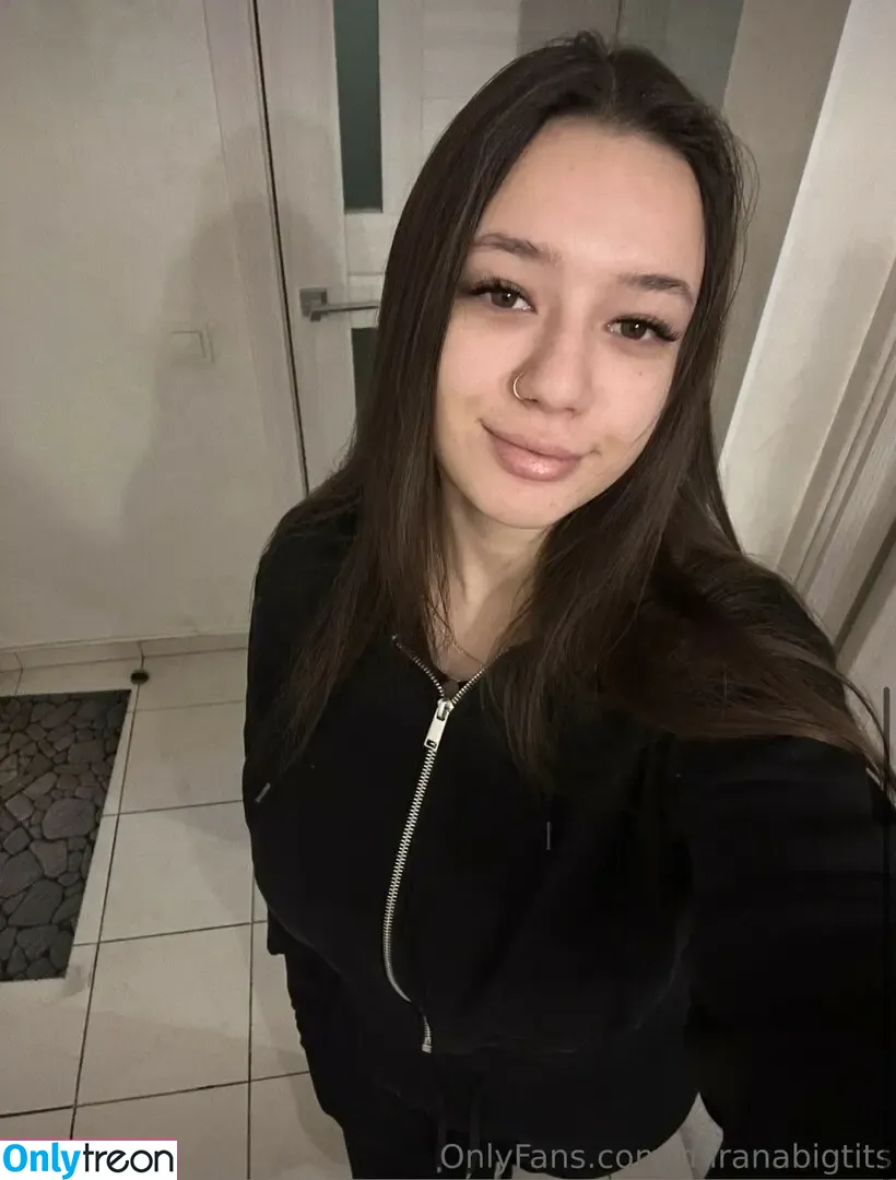 evaelfie_xoxo nude photo #0030 (Eva Elfie / evaaa.elfieee)
