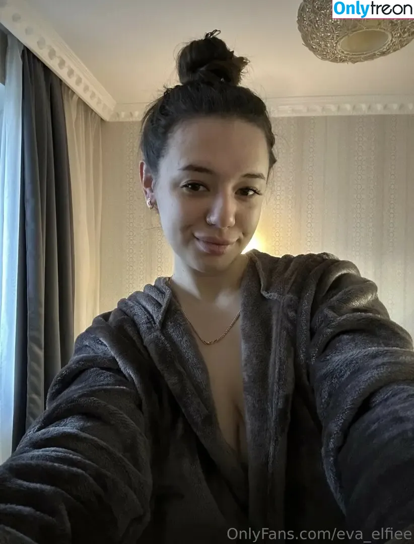 evaelfie_xoxo nude photo #0036 (Eva Elfie / evaaa.elfieee)