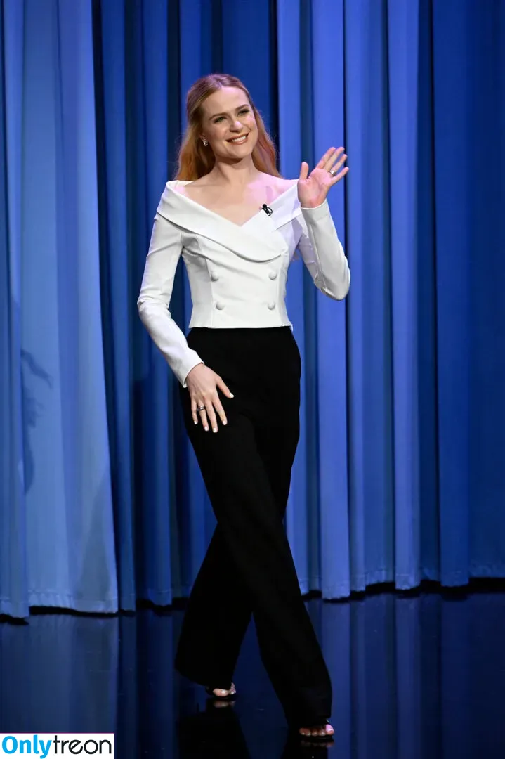 Evan Rachel Wood голая photo #0007 (evanrachelwood)