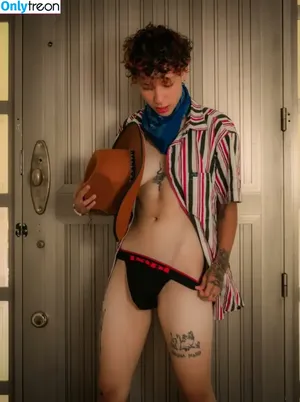 evan_smitt / evan_schmidt nude photo #0001