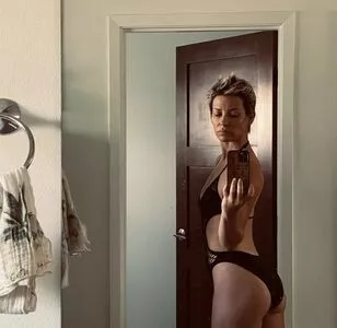 Evangeline Lilly Ai Porn / evangelinelillyofficial фото голая #0007