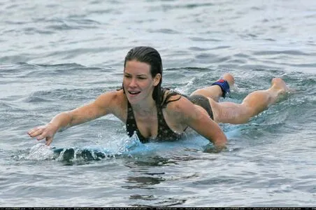 Evangeline Lilly / evangelinelillyofficial / lilyevangeline nude photo #0177