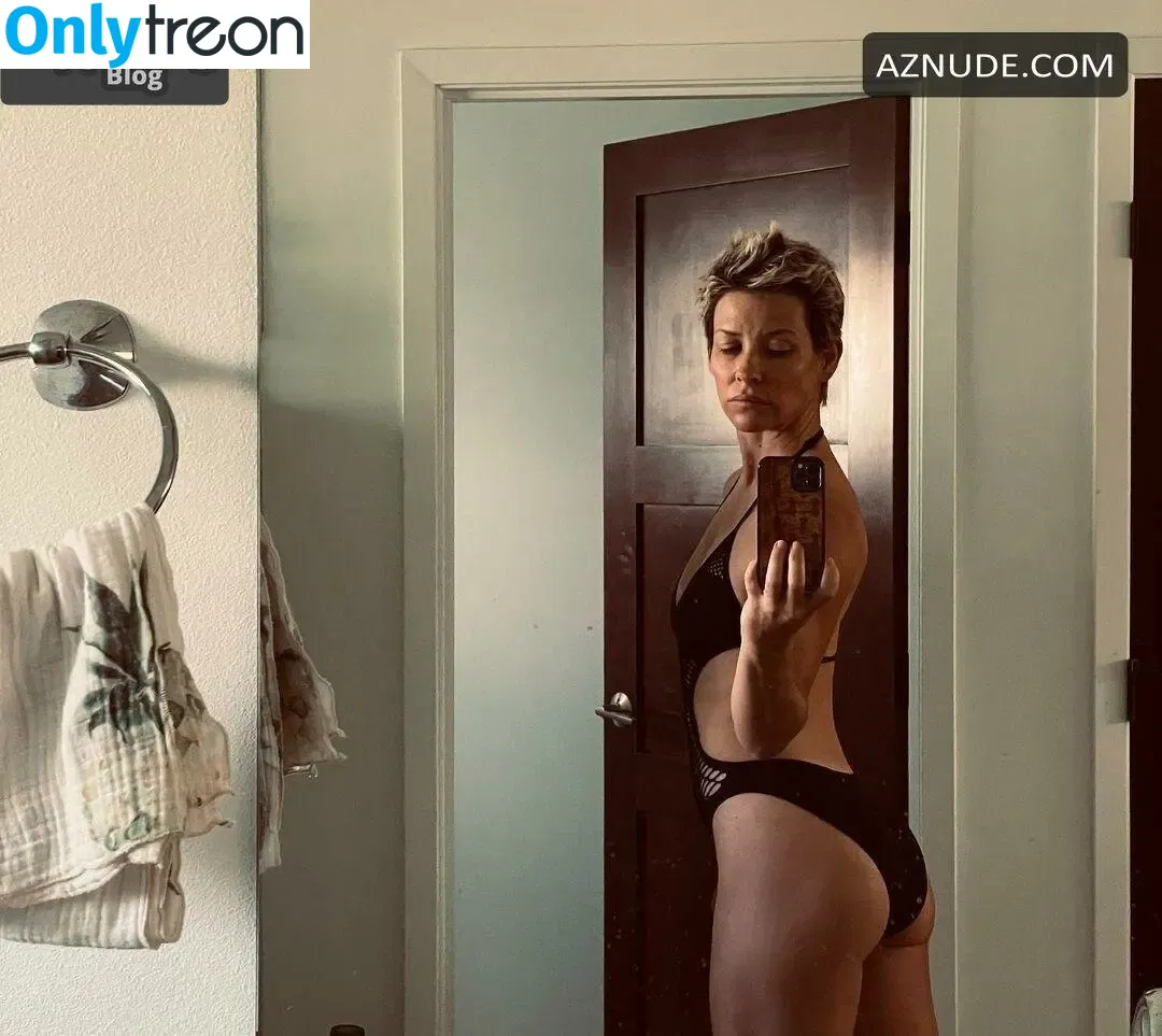Evangeline Lilly голая photo #0484 (evangelinelillyofficial / lilyevangeline)