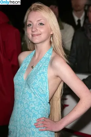 Evanna Lynch / evannalynch фото голая #0007