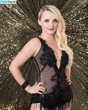 Evanna Lynch / evannalynch фото голая #0013
