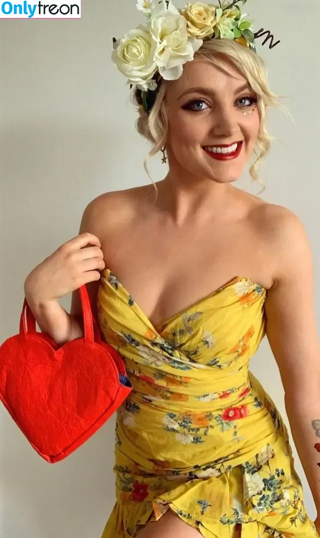 Evanna Lynch голая photo #0012 (evannalynch)