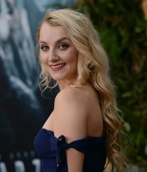 Evanna Lynch / Luna Lovegood Reportedly / evannalynch фото голая #0079