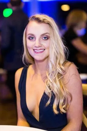 Evanna Lynch / Luna Lovegood Reportedly / evannalynch фото голая #0157