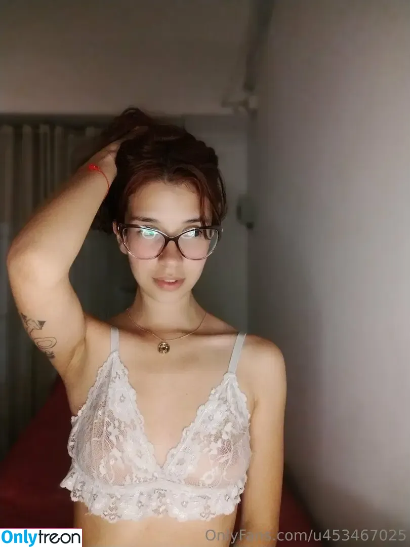 evasilente nude photo #0012 (phalareginah)