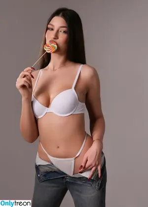  nude photo #0030