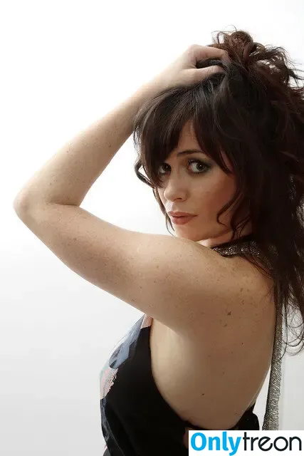 Eve Myles nude photo #0010 (teamevemyles)