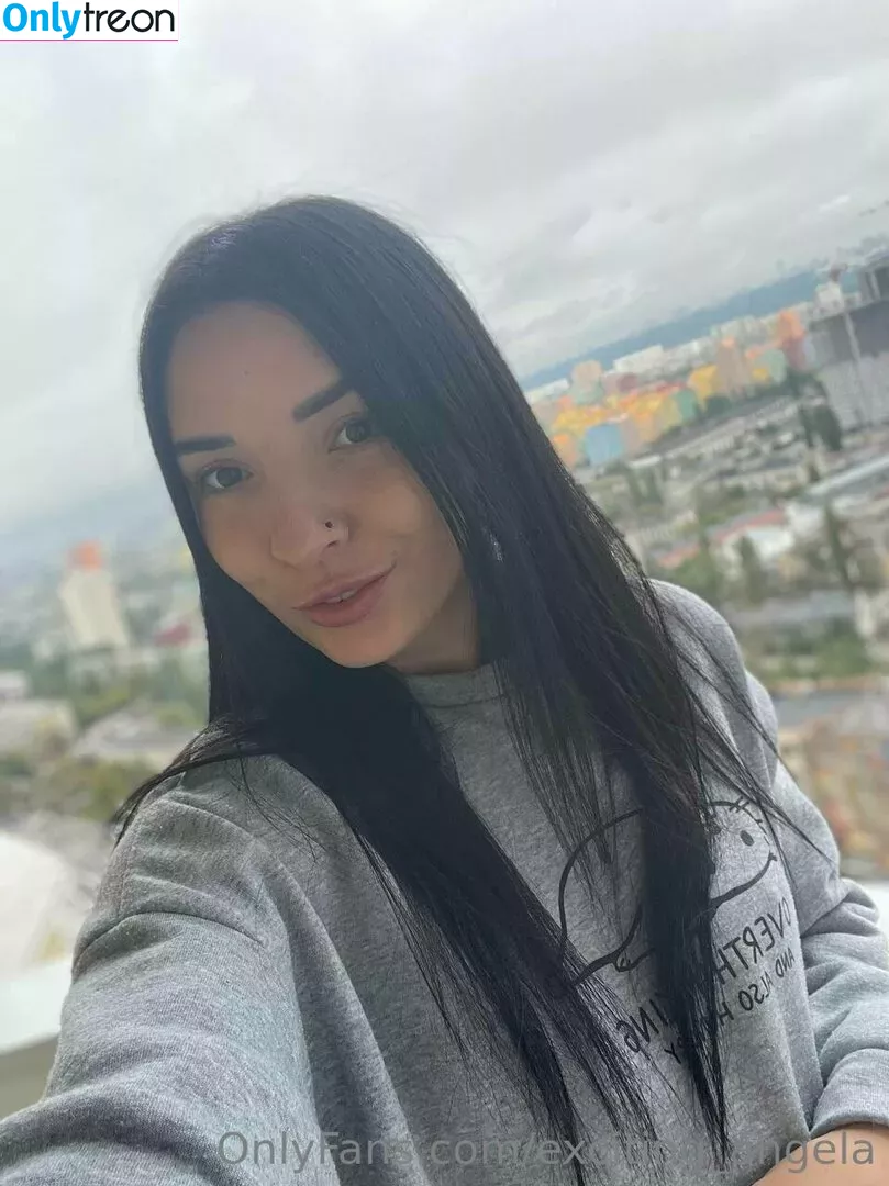 evelinaqueen nude photo #0026 (evelin_necro_neon)
