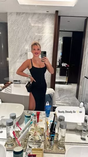 Evelyn Burdecki / evelyn_burdecki / evelynburdecki nude photo #0392