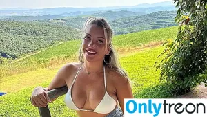 Evelyn Burdecki / evelyn_burdecki / evelynburdecki nude photo #0615