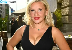 Evelyn Burdecki / evelyn_burdecki / evelynburdecki nude photo #0638