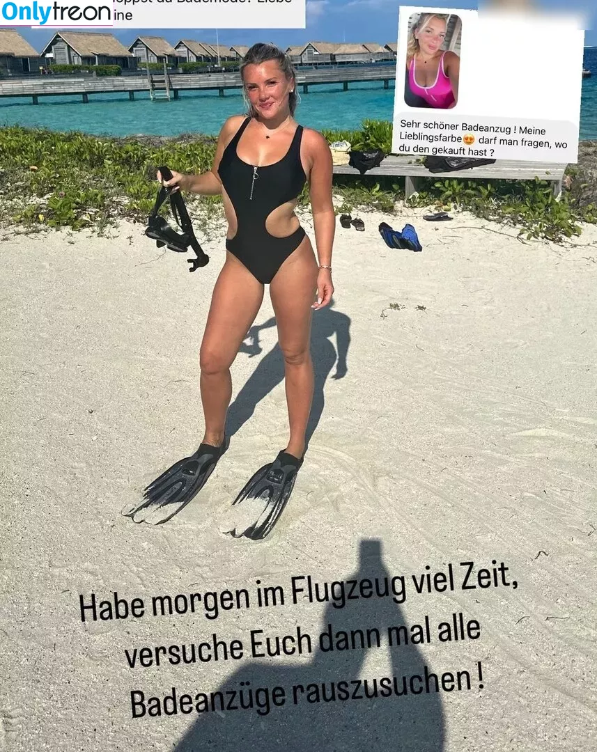 Evelyn Burdecki nude photo #0472 (evelyn_burdecki / evelynburdecki)