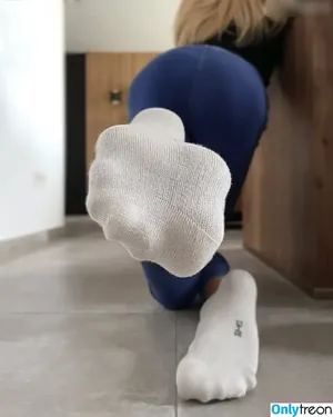  nude photo #0004