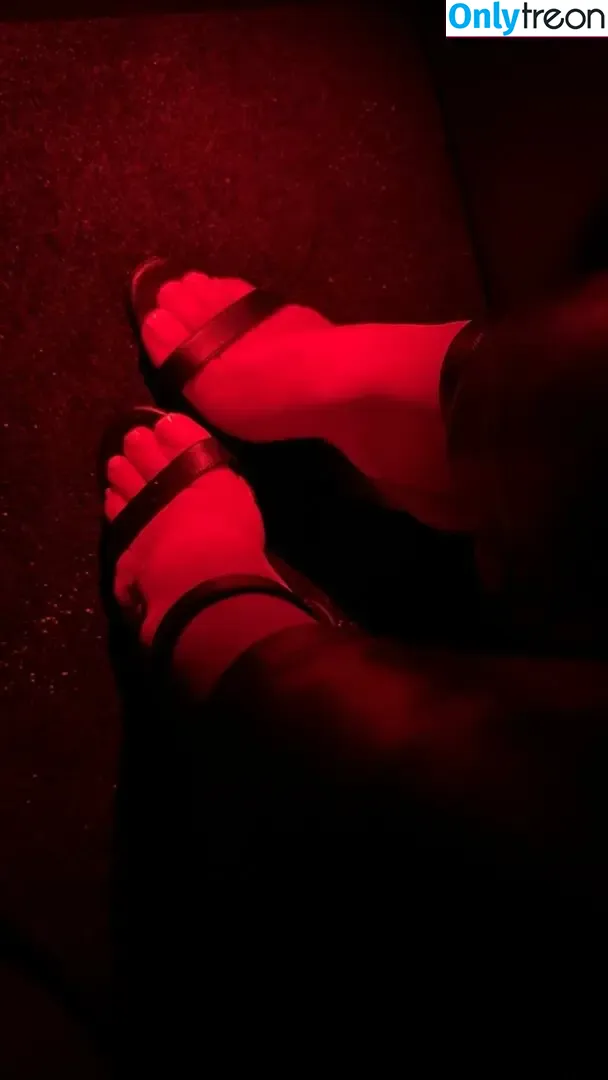 Evettexo голая photo #0012 (Evettexo)