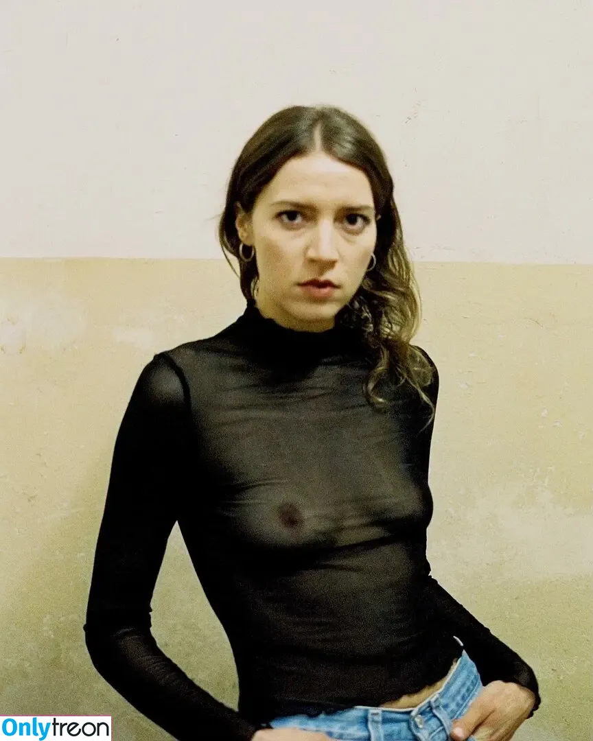 Evgenia Lichtner nude photo #0001 (evgenialichtner)