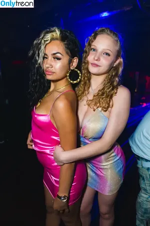 Evie Erikson + Ellie Erikson / evie.erikson / evieerikson nude photo #0130