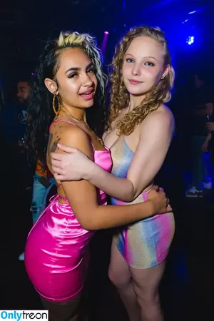 Evie Erikson + Ellie Erikson / evie.erikson / evieerikson nude photo #0137