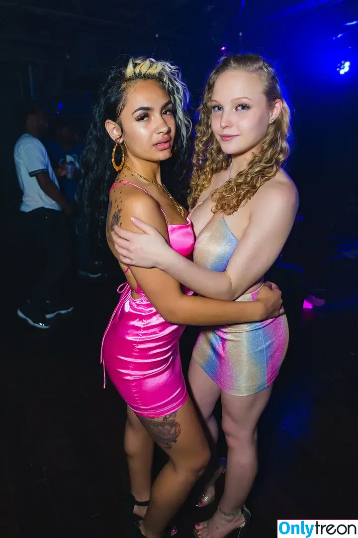 Evie Erikson + Ellie Erikson nude photo #0141 (evie.erikson / evieerikson)