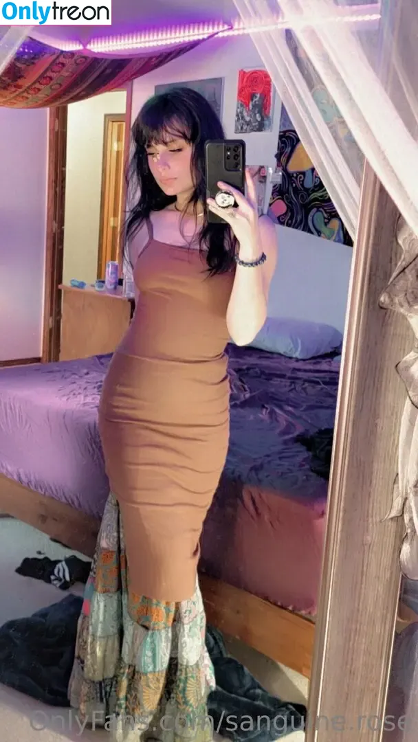 eviechristian nude photo #0005 (eviechristianxx)