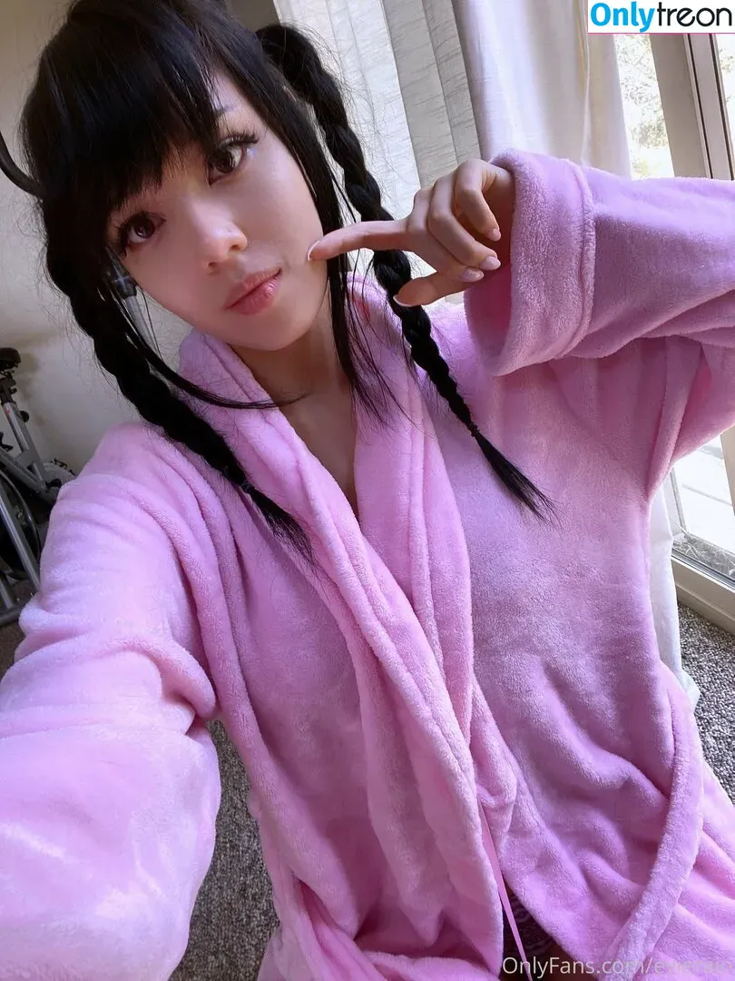 evierain nude photo #0273 (korpsekitten)